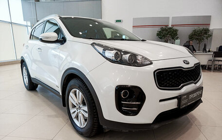 KIA Sportage IV рестайлинг, 2018 год, 2 500 000 рублей, 3 фотография