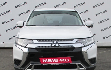 Mitsubishi Outlander III рестайлинг 3, 2018 год, 2 039 000 рублей, 2 фотография