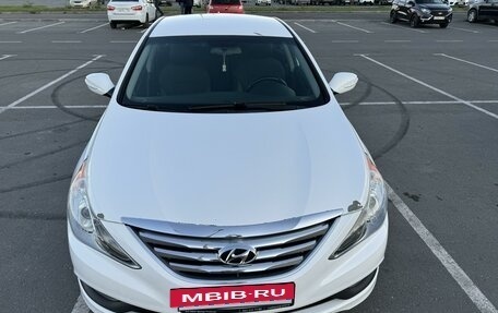 Hyundai Sonata VI, 2014 год, 1 590 000 рублей, 3 фотография