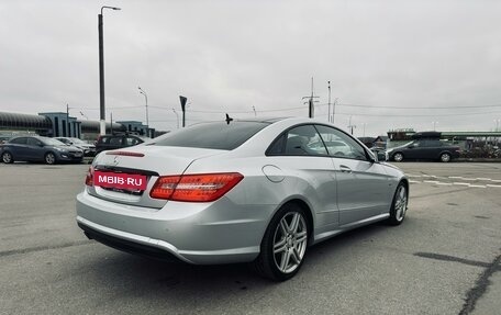 Mercedes-Benz E-Класс, 2011 год, 1 750 000 рублей, 3 фотография