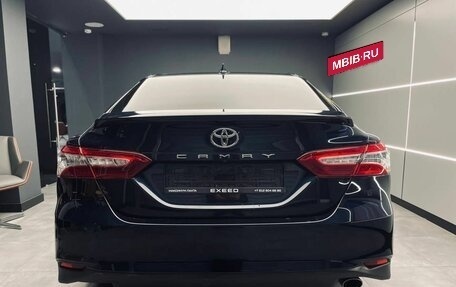 Toyota Camry, 2020 год, 2 980 000 рублей, 5 фотография