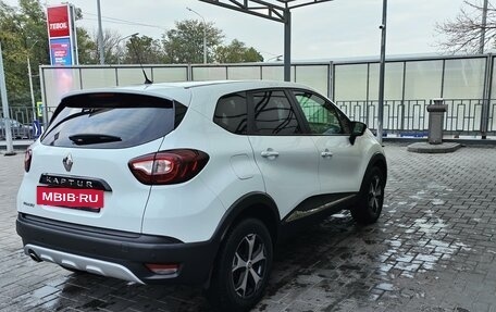 Renault Kaptur I рестайлинг, 2019 год, 1 800 000 рублей, 5 фотография