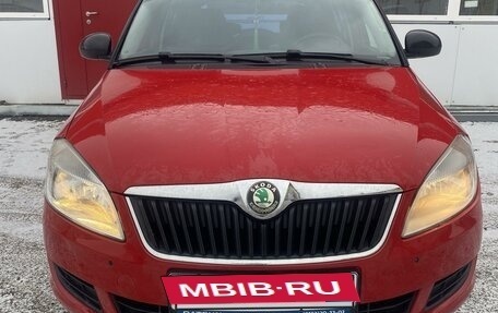 Skoda Fabia II, 2010 год, 835 000 рублей, 2 фотография