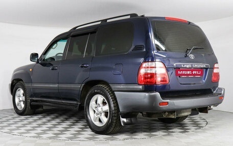 Toyota Land Cruiser 100 рестайлинг 2, 2004 год, 1 749 000 рублей, 4 фотография