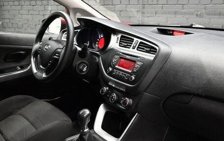 KIA cee'd III, 2013 год, 1 145 000 рублей, 13 фотография