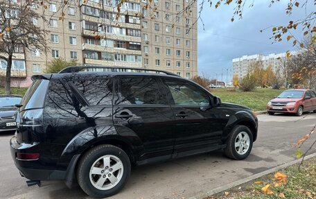 Mitsubishi Outlander III рестайлинг 3, 2007 год, 1 230 000 рублей, 6 фотография