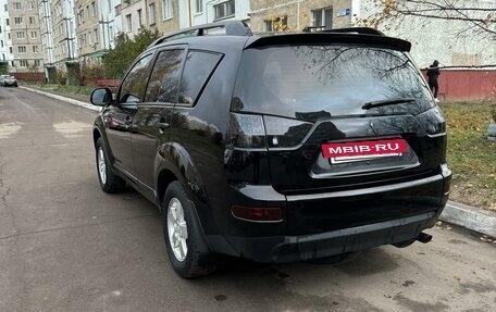 Mitsubishi Outlander III рестайлинг 3, 2007 год, 1 230 000 рублей, 2 фотография