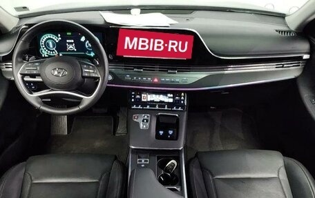 Hyundai Grandeur, 2021 год, 3 215 000 рублей, 5 фотография