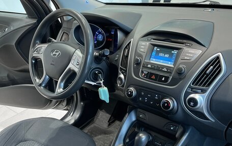 Hyundai ix35 I рестайлинг, 2011 год, 1 221 000 рублей, 13 фотография