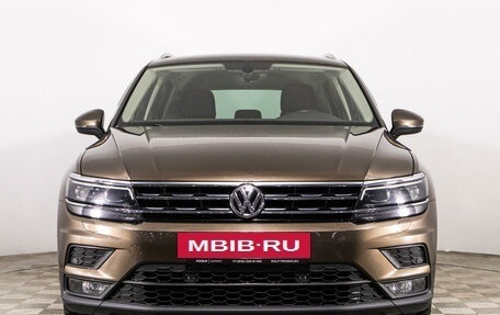 Volkswagen Tiguan II, 2018 год, 3 075 000 рублей, 2 фотография