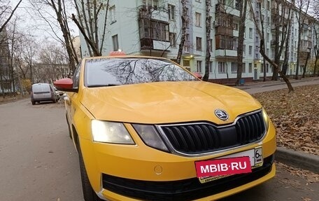 Skoda Octavia, 2017 год, 950 000 рублей, 3 фотография