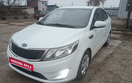 KIA Rio III рестайлинг, 2012 год, 840 000 рублей, 11 фотография