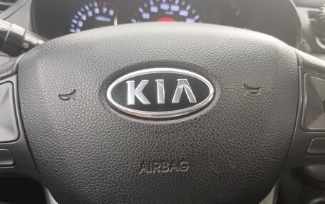 KIA Rio III рестайлинг, 2012 год, 840 000 рублей, 23 фотография