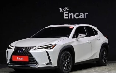 Lexus UX I, 2021 год, 3 680 000 рублей, 2 фотография