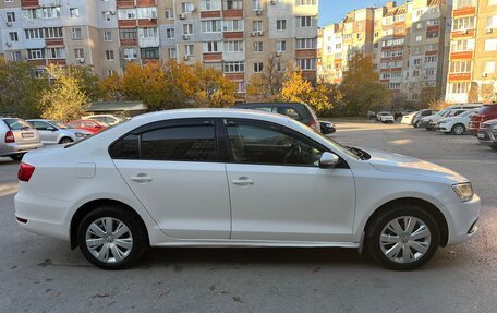 Volkswagen Jetta VI, 2013 год, 1 360 000 рублей, 8 фотография