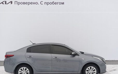 KIA Rio IV, 2018 год, 1 550 000 рублей, 4 фотография