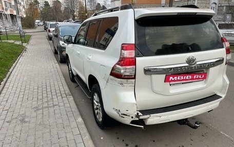 Toyota Land Cruiser Prado 150 рестайлинг 2, 2015 год, 2 990 000 рублей, 4 фотография