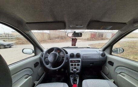 Renault Logan I, 2006 год, 496 000 рублей, 12 фотография