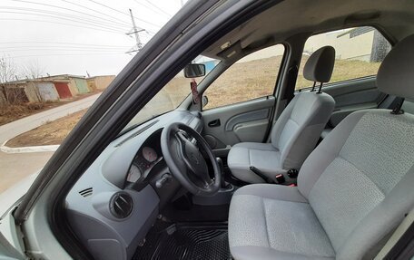 Renault Logan I, 2006 год, 496 000 рублей, 2 фотография