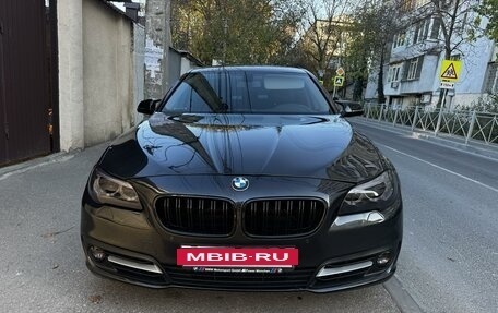 BMW 5 серия, 2013 год, 2 300 000 рублей, 2 фотография