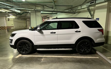 Ford Explorer VI, 2017 год, 3 050 000 рублей, 3 фотография