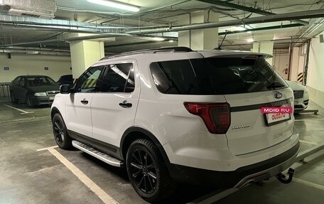 Ford Explorer VI, 2017 год, 3 050 000 рублей, 2 фотография