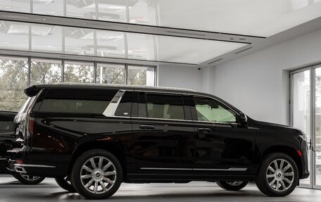 Cadillac Escalade V, 2024 год, 23 490 000 рублей, 7 фотография