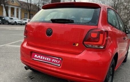 Volkswagen Polo VI (EU Market), 2010 год, 700 000 рублей, 5 фотография