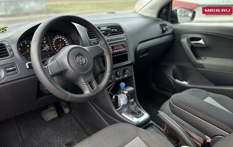 Volkswagen Polo VI (EU Market), 2010 год, 700 000 рублей, 10 фотография