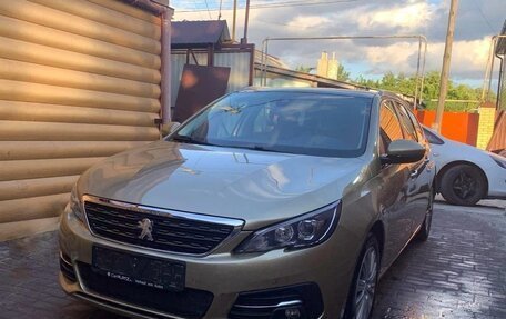 Peugeot 308 II, 2018 год, 1 375 000 рублей, 8 фотография