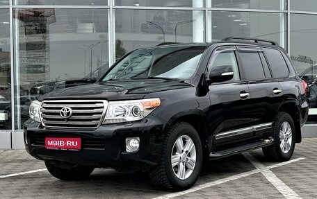 Toyota Land Cruiser 200, 2013 год, 3 599 000 рублей, 1 фотография