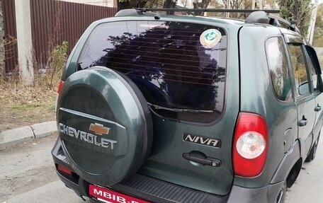 Chevrolet Niva I рестайлинг, 2012 год, 650 000 рублей, 2 фотография