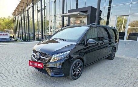 Mercedes-Benz V-Класс, 2022 год, 9 200 000 рублей, 2 фотография