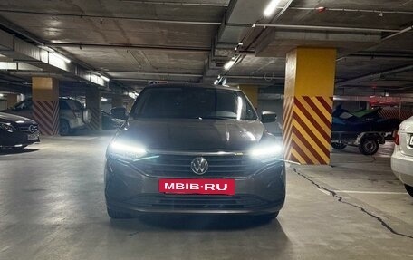 Volkswagen Polo VI (EU Market), 2021 год, 1 650 000 рублей, 2 фотография