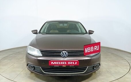 Volkswagen Jetta VI, 2014 год, 990 000 рублей, 2 фотография