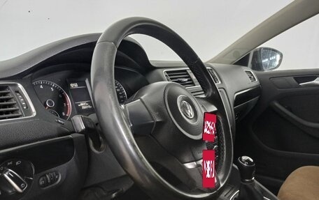 Volkswagen Jetta VI, 2014 год, 990 000 рублей, 13 фотография