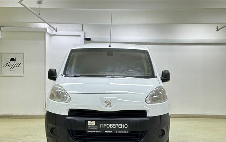 Peugeot Partner II рестайлинг 2, 2012 год, 749 000 рублей, 2 фотография