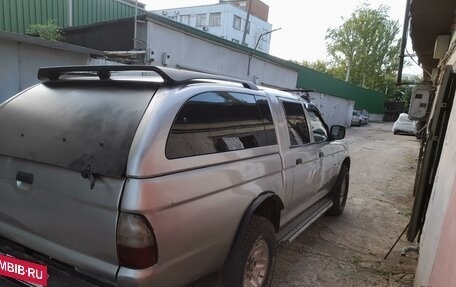 Mitsubishi L200 III рестайлинг, 2004 год, 820 000 рублей, 8 фотография