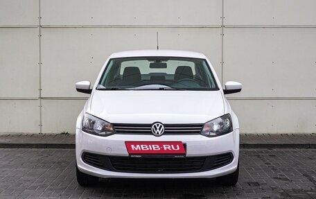 Volkswagen Polo VI (EU Market), 2012 год, 1 060 000 рублей, 3 фотография