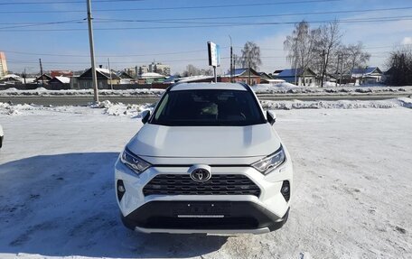 Toyota RAV4, 2021 год, 3 290 000 рублей, 4 фотография