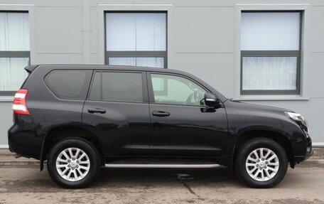 Toyota Land Cruiser Prado 150 рестайлинг 2, 2014 год, 3 499 000 рублей, 4 фотография