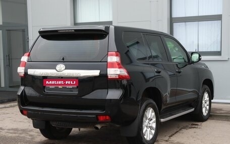 Toyota Land Cruiser Prado 150 рестайлинг 2, 2014 год, 3 499 000 рублей, 5 фотография