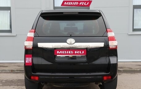 Toyota Land Cruiser Prado 150 рестайлинг 2, 2014 год, 3 499 000 рублей, 6 фотография