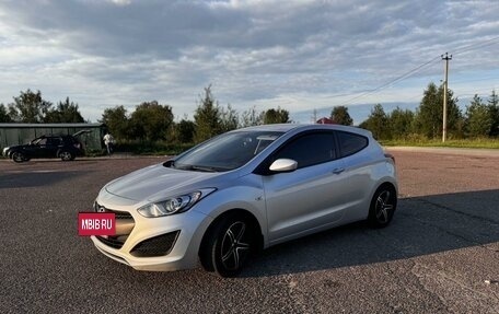 Hyundai i30 II рестайлинг, 2013 год, 1 050 000 рублей, 2 фотография