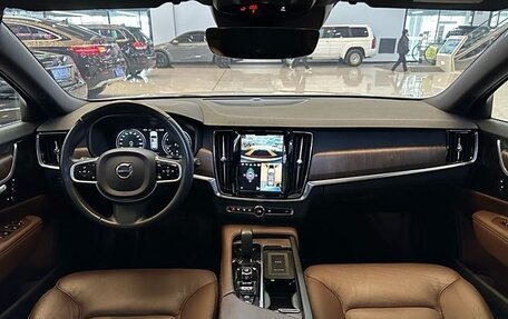 Volvo V90 Cross Country I рестайлинг, 2021 год, 4 435 000 рублей, 19 фотография