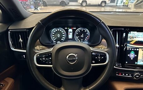 Volvo V90 Cross Country I рестайлинг, 2021 год, 4 435 000 рублей, 22 фотография