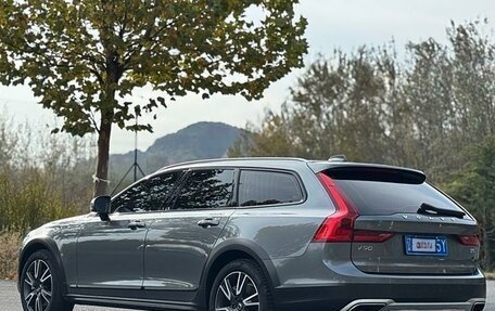 Volvo V90 Cross Country I рестайлинг, 2020 год, 4 085 000 рублей, 2 фотография