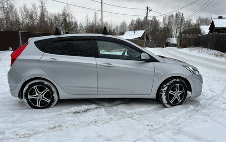 Hyundai Solaris II рестайлинг, 2012 год, 745 000 рублей, 4 фотография