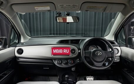 Toyota Vitz, 2011 год, 925 000 рублей, 8 фотография