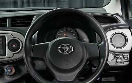 Toyota Vitz, 2011 год, 925 000 рублей, 15 фотография